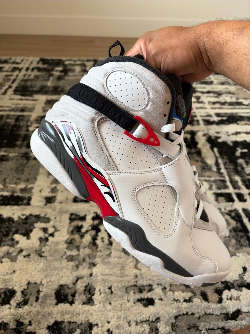 Jordan 8 “Bugs Bunny”